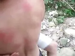 Public flash vid floden