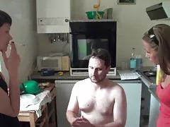 Femdom spotta