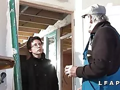 Mogna franska allvarliga sodomisee i en gangbang med papy