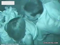Sen natt par sex voyeur